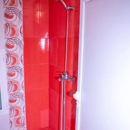 Lucky 2 Pensión Pavel Banya