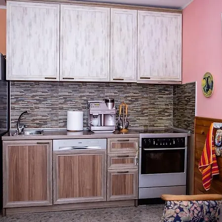 Lucky 2 Pensión Pavel Banya