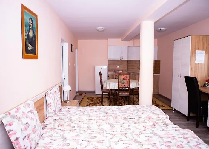 Lucky 2 Guest house Pavel Banya