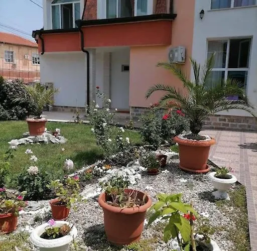 Lucky 2 Guest house Pavel Banya